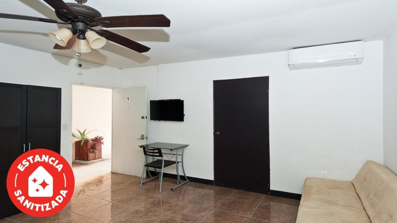 Econosuites Monterrey Eksteriør bilde