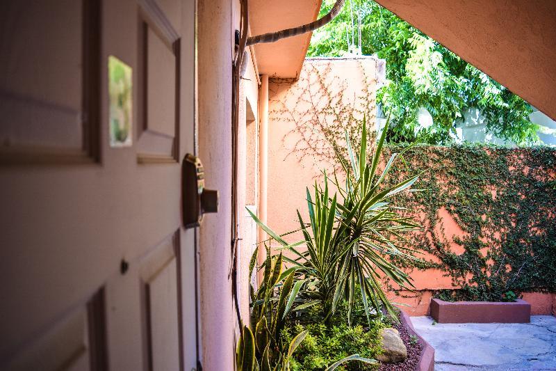 Econosuites Monterrey Eksteriør bilde
