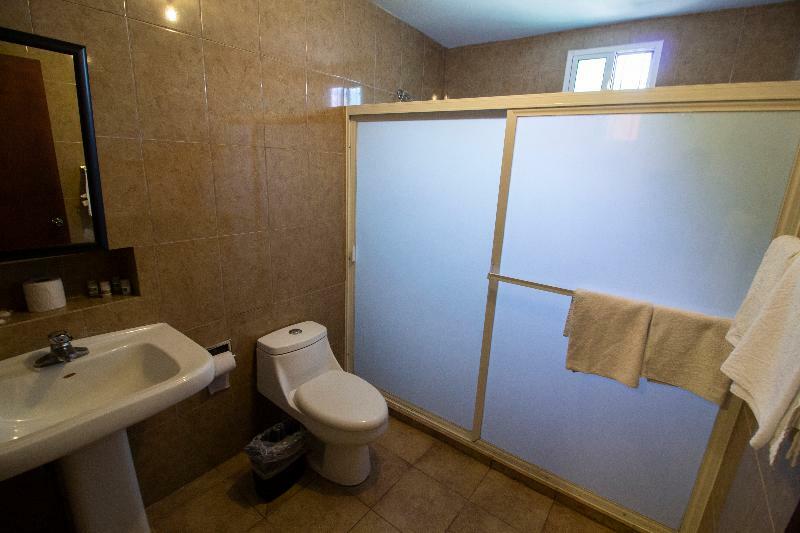 Econosuites Monterrey Eksteriør bilde