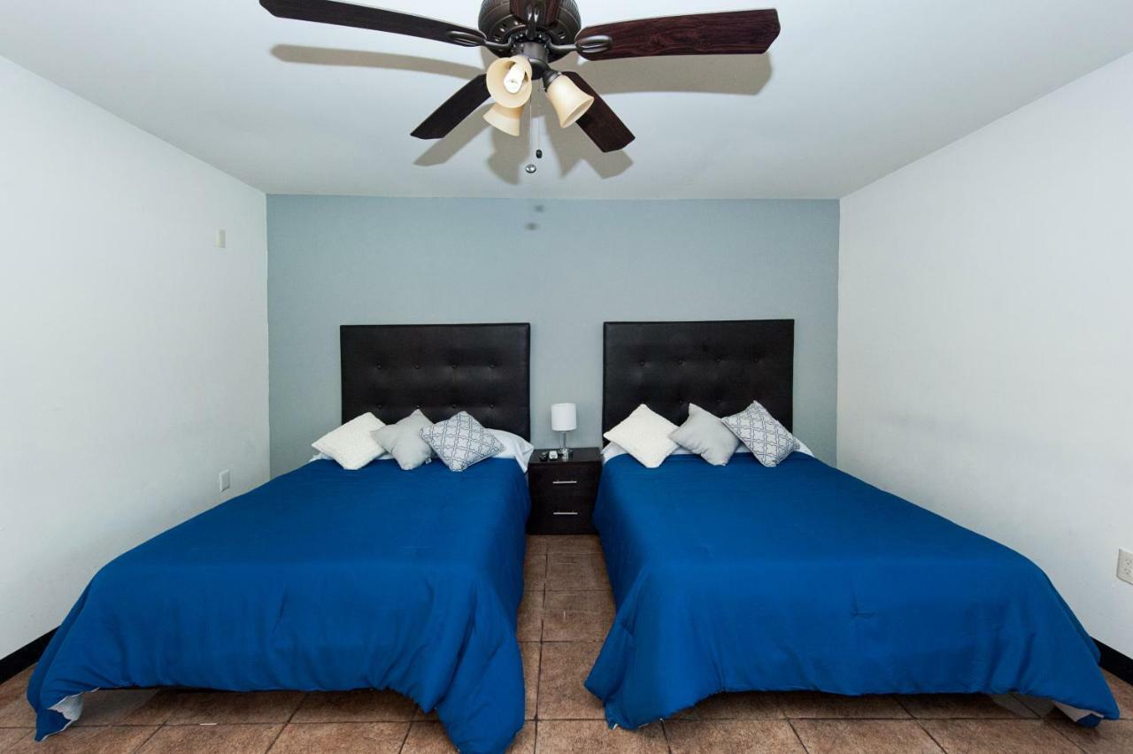 Econosuites Monterrey Eksteriør bilde